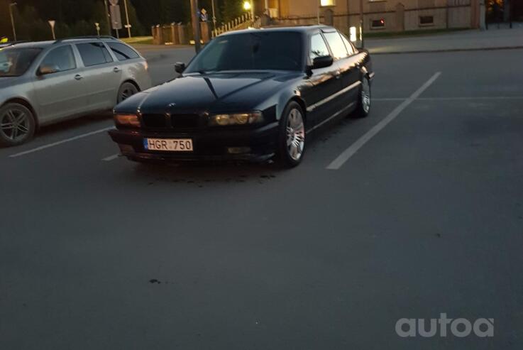 BMW 7 Series E38 Sedan