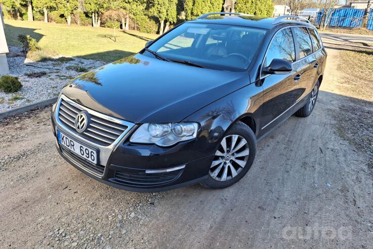 Volkswagen Passat B6 wagon 5-doors