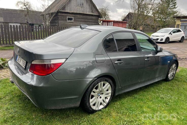 BMW 5 Series E60/E61 Sedan