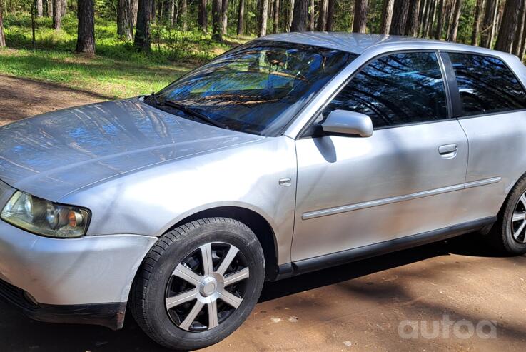 Audi A3 8L [restyling] Hatchback