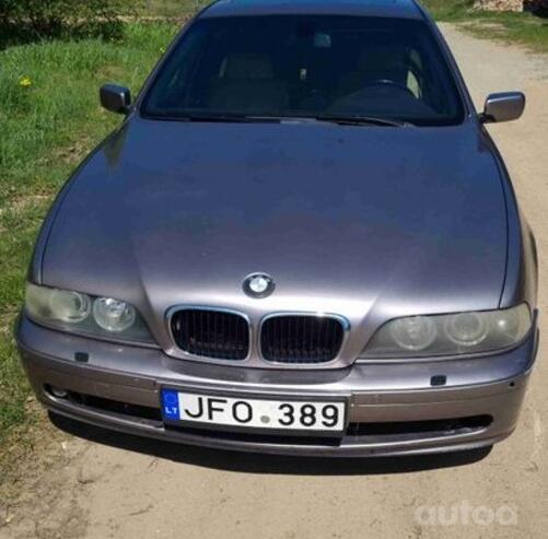 BMW 5 Series E39 Sedan 4-doors