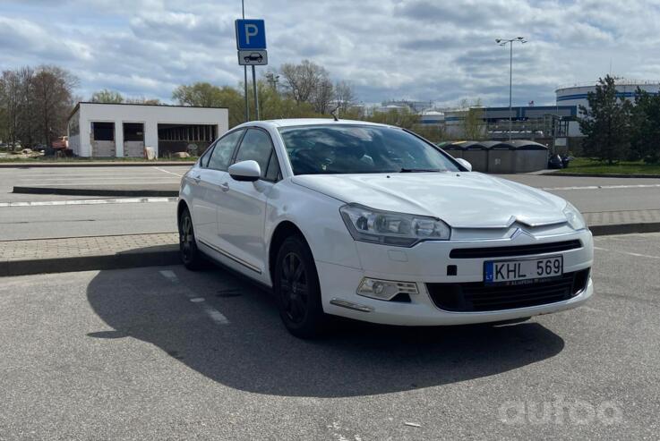 Citroen C5 2 generation Sedan