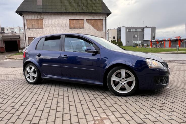 Volkswagen Golf GTI 5 generation