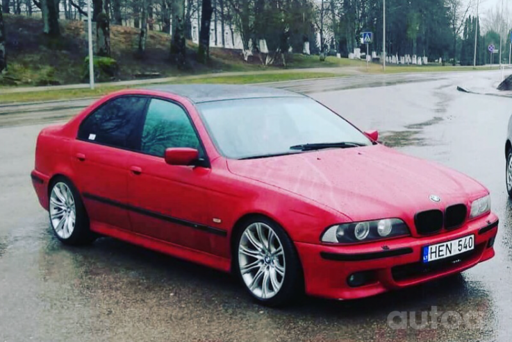 BMW 5 Series E39 Sedan 4-doors