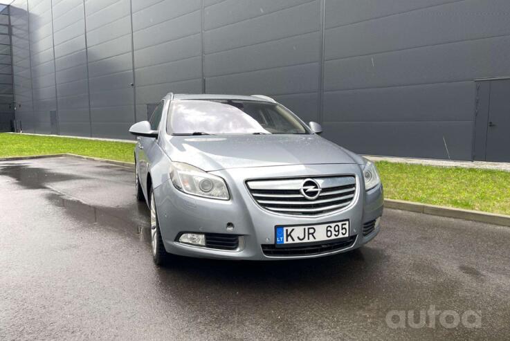 Opel Insignia A Sports Tourer wagon 5-doors
