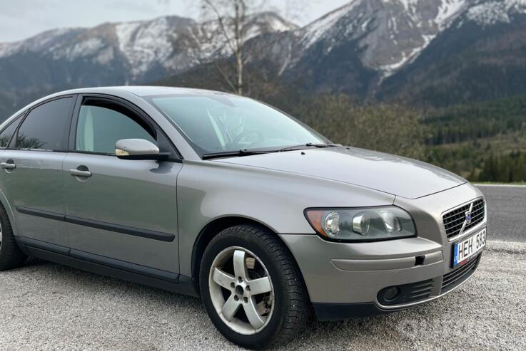Volvo S40 2 generation Sedan