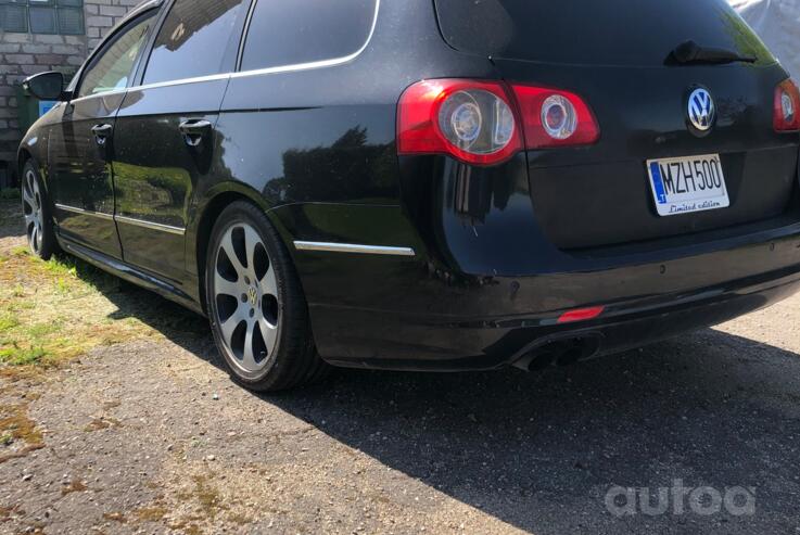 Volkswagen Passat B6 wagon 5-doors