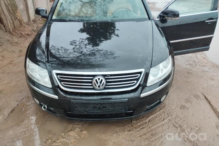 Volkswagen Phaeton 1 generation Sedan