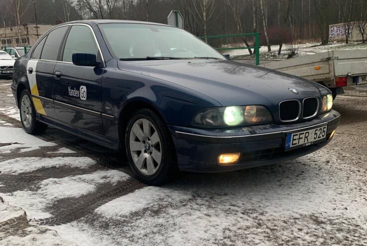 BMW 5 Series E39 Sedan 4-doors