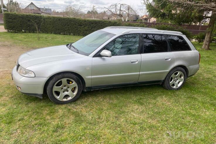 Audi A4 B5 Avant wagon 5-doors