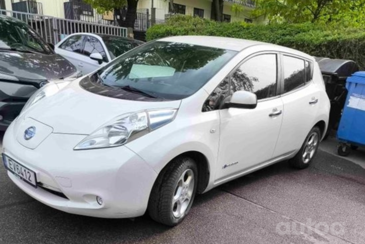 Nissan Leaf 1 generation Hatchback