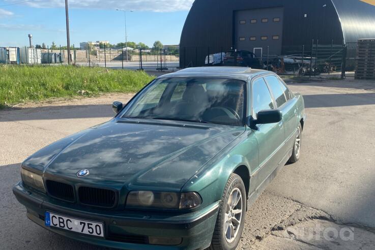 BMW 7 Series E38 Sedan