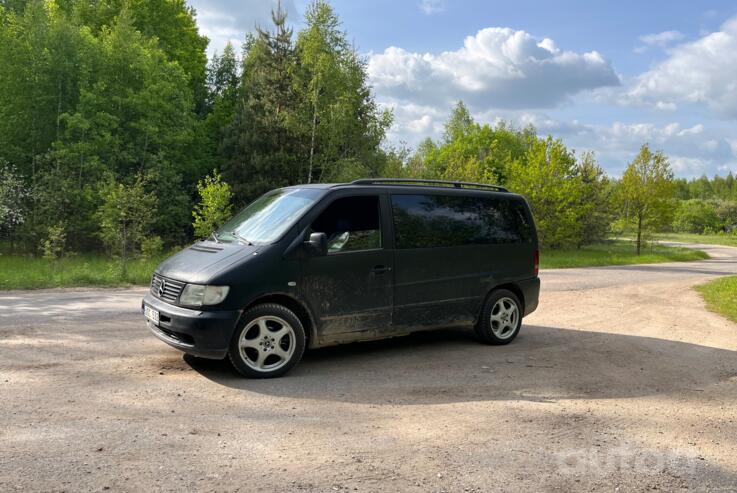 Mercedes-Benz V-Class W638 Minivan