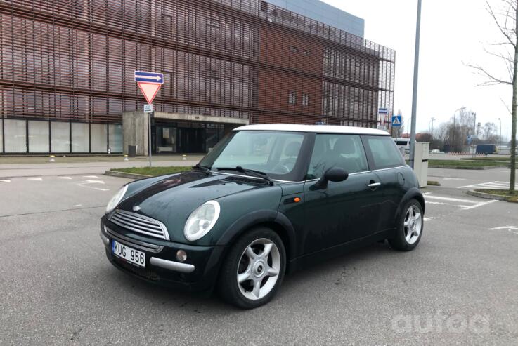 Mini Cooper R50 Hatchback