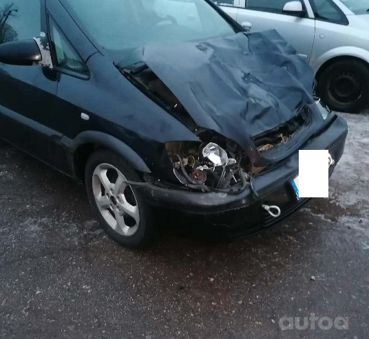 Opel Zafira A [restyling] Minivan 5-doors