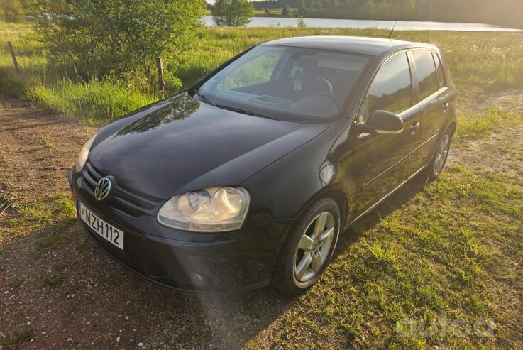 Volkswagen Golf 5 generation Hatchback 5-doors
