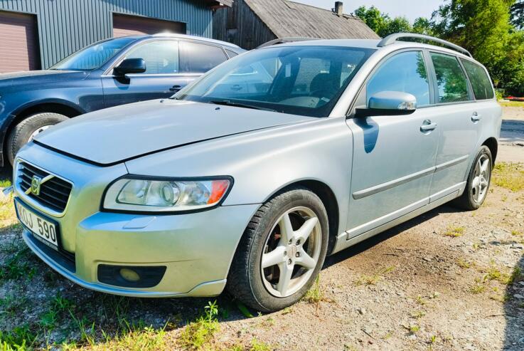Volvo V50 1 generation [restyling]