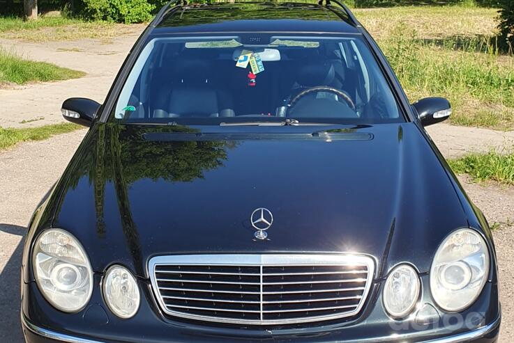 Mercedes-Benz E-Class W211/S211 wagon 5-doors