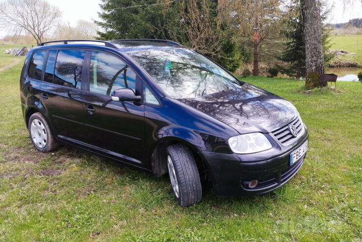 Volkswagen Touran 1 generation Minivan
