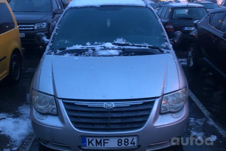 Chrysler Voyager 4 generation [restyling] Minivan
