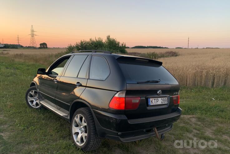 BMW X5 E53 Crossover