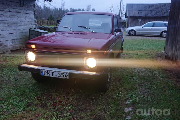 LADA (VAZ) 2121 (4x4)