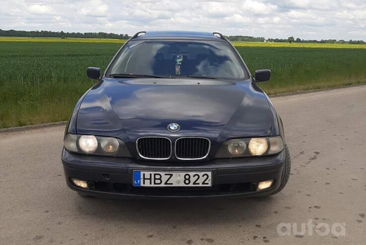 BMW 5 Series E39 Touring wagon