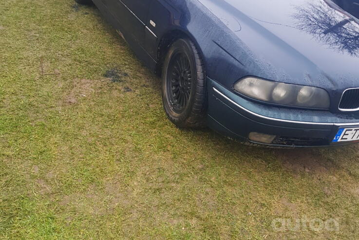 BMW 5 Series E39 Touring wagon