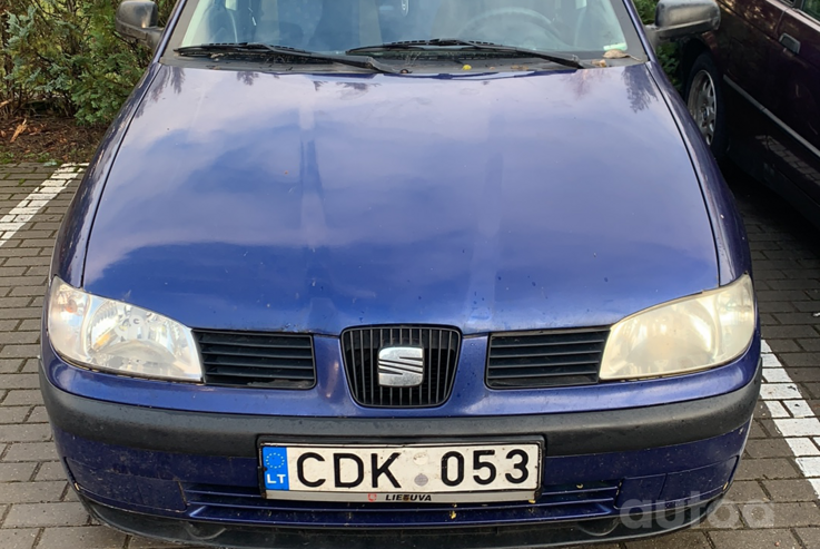SEAT Ibiza 2 generation [restyling] Hatchback 5-doors