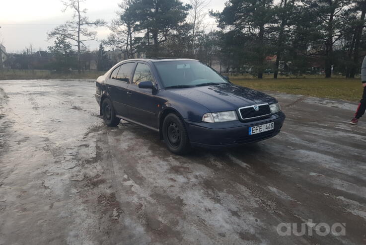 Skoda Octavia 1 generation Liftback 5-doors