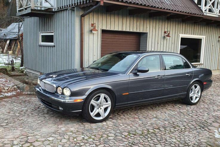 Jaguar XJ X350 Sedan 4-doors