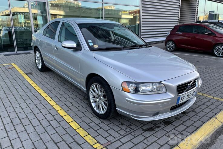 Volvo S60 1 generation [restyling] Sedan