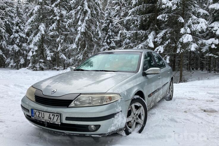 Renault Laguna 2 generation Liftback