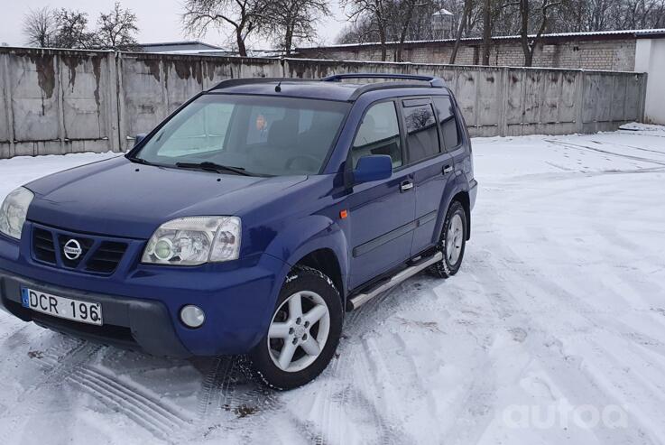 Nissan X-Trail T30 Crossover
