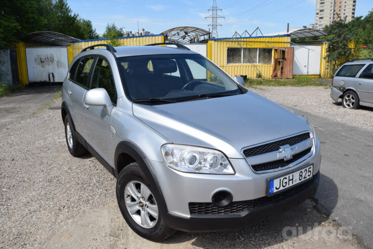 Chevrolet Captiva 1 generation Crossover