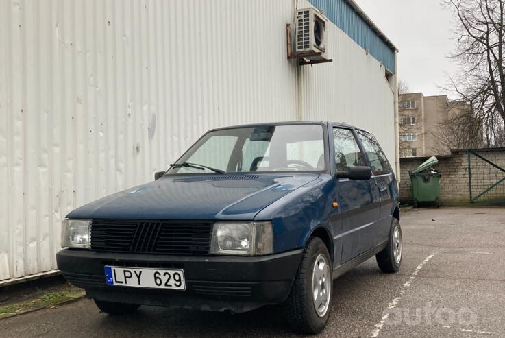 Fiat Uno 1 generation Hatchback 3-doors
