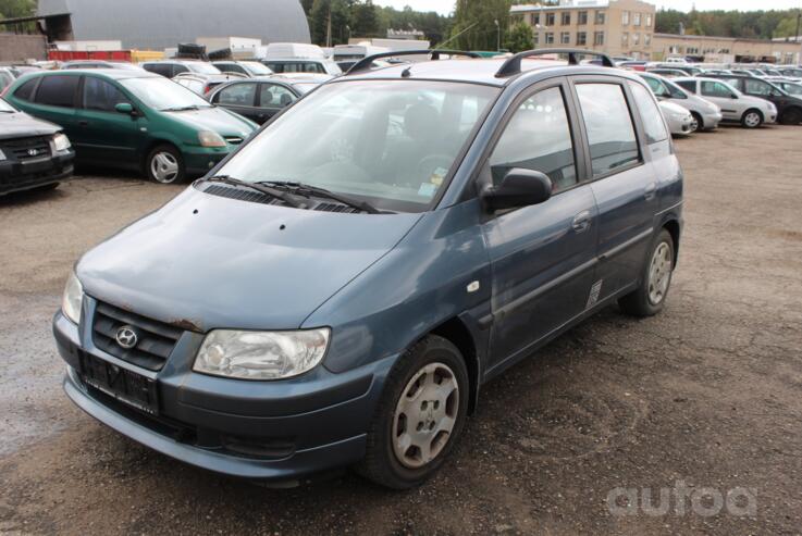Hyundai Matrix 1 generation Minivan