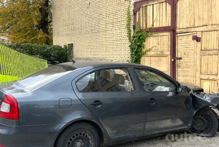 Skoda Octavia 2 generation [restyling] Liftback 5-doors