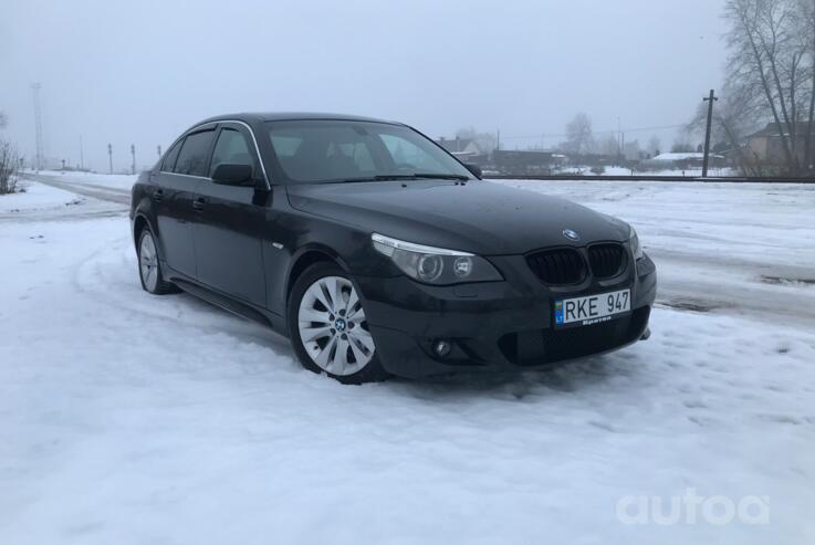 BMW 5 Series E60/E61 Sedan