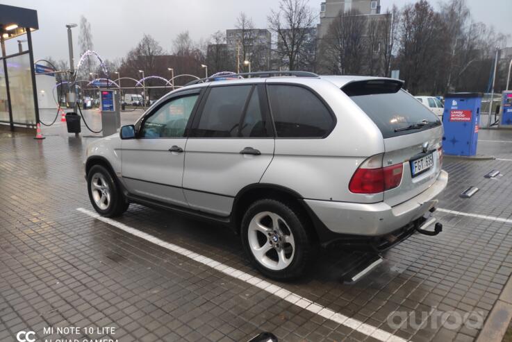 BMW X5 E53 Crossover