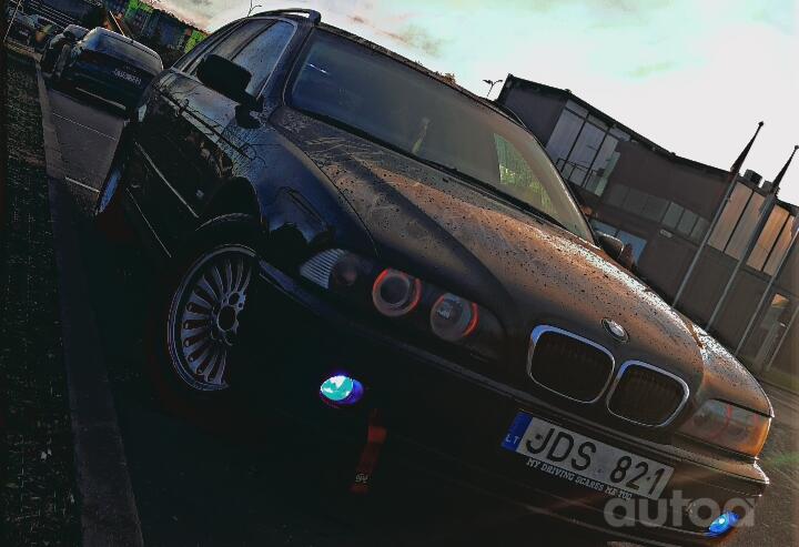 BMW 5 Series E39 Touring wagon