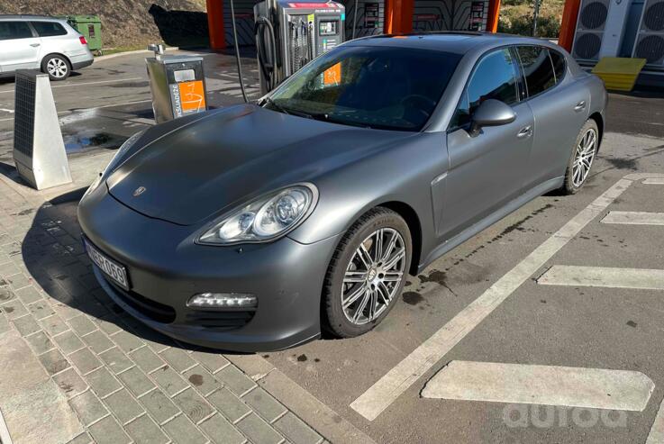 Porsche Panamera