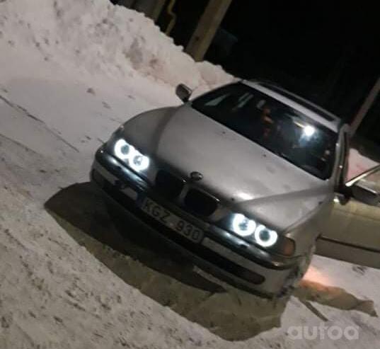BMW 5 Series E39 Touring wagon