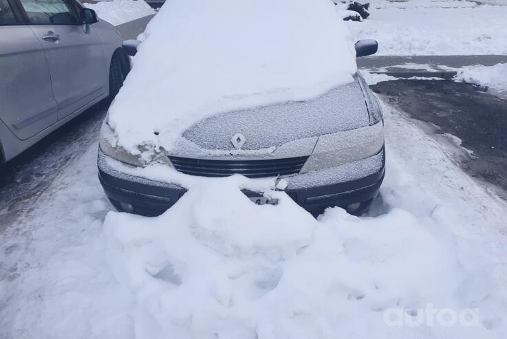 Renault Laguna 2 generation Liftback