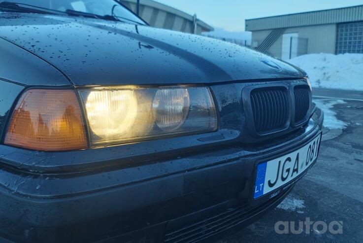 BMW 3 Series E36 Compact hatchback