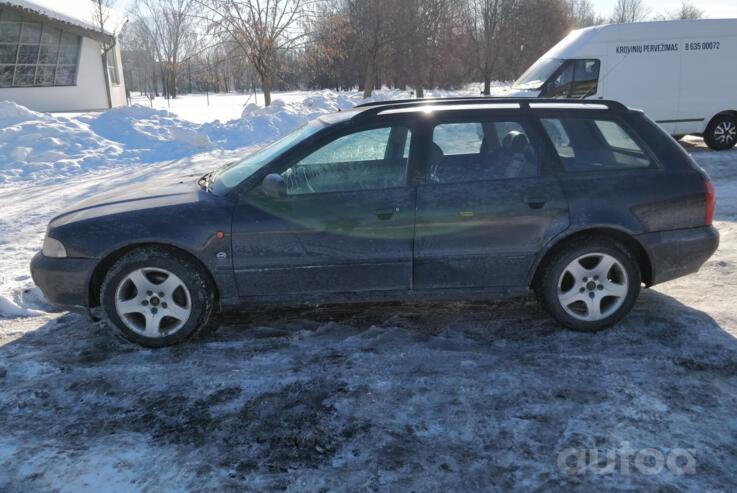 Audi A4 B5 Avant wagon 5-doors