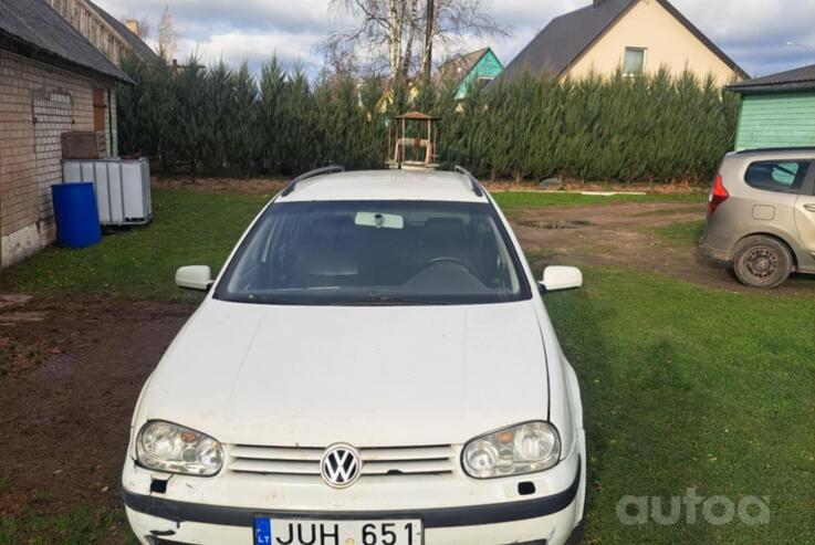Volkswagen Golf 4 generation wagon