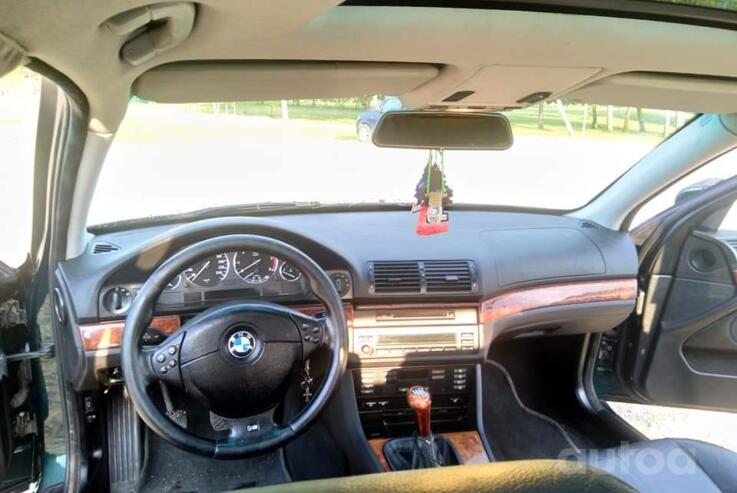 BMW 5 Series E39 Touring wagon