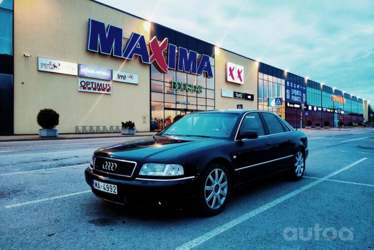 Audi A8 D2/4D [restyling] Sedan 4-doors
