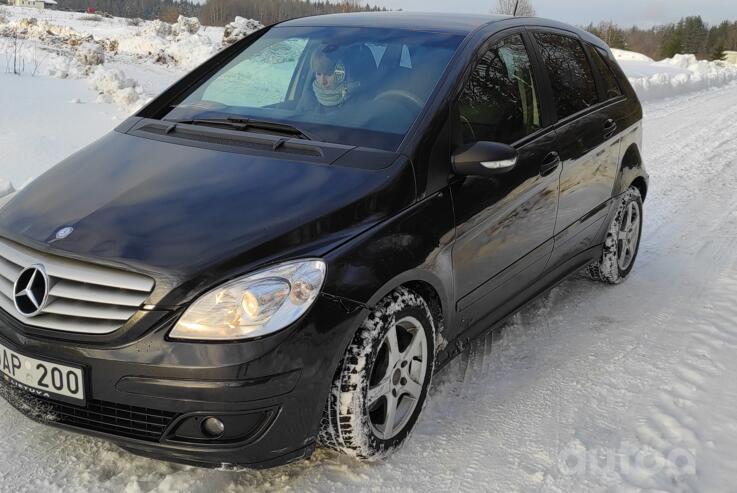 Mercedes-Benz B-Class W245 Hatchback